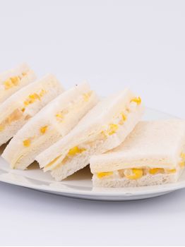 SANDWICHES DE QUESO Y CHOCLO