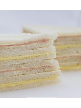 SANDWICHES DE JAMON Y QUESO